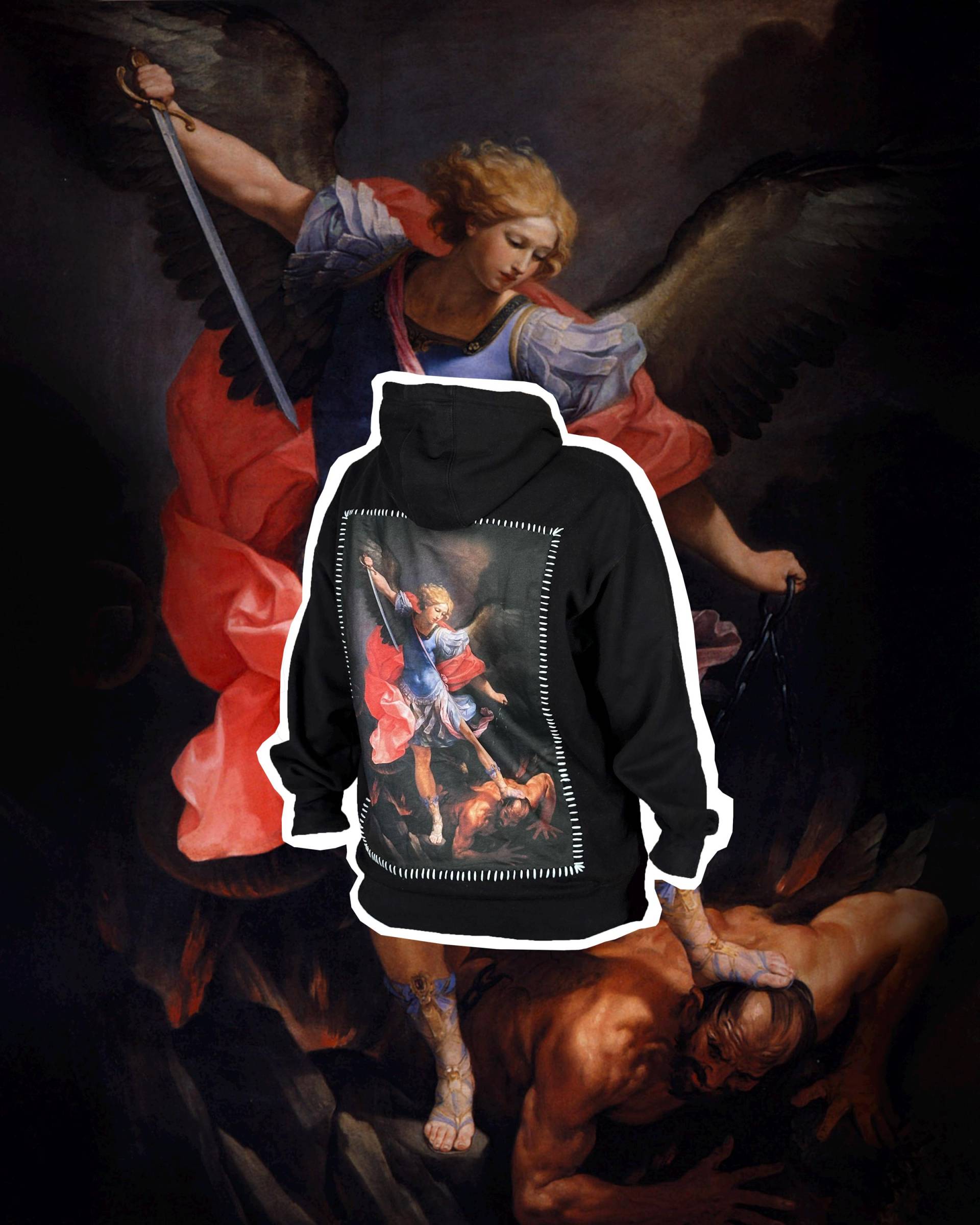 Individueller Kapuzenpullover Der Erzengel Michael Besiegt Satan von OrantClothing
