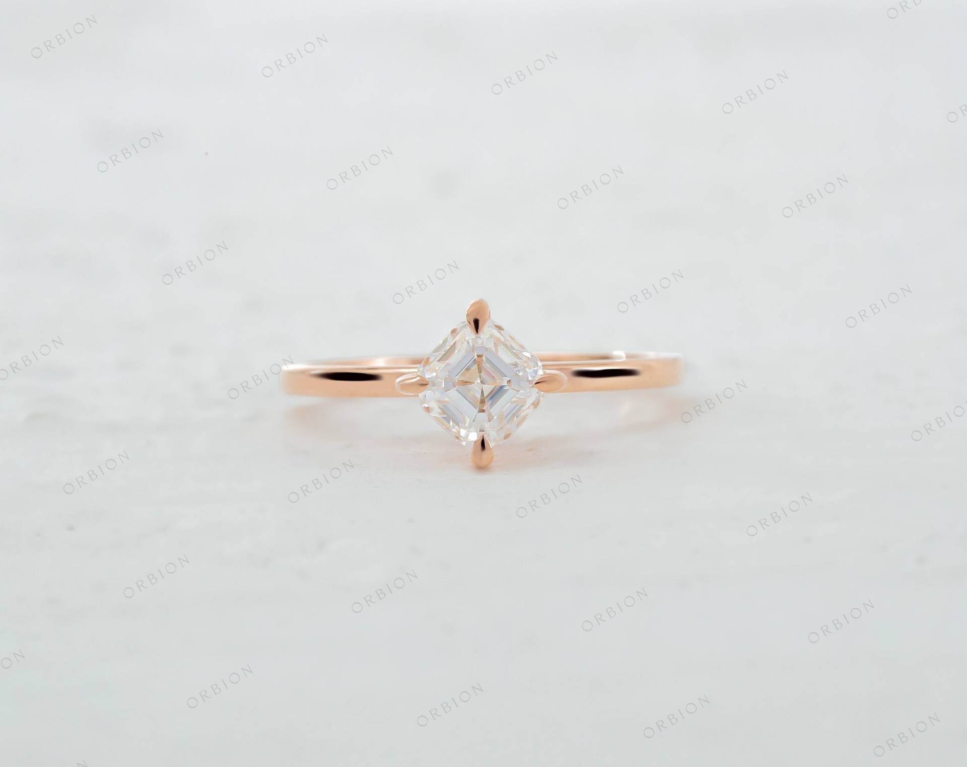 Asscher Cut Moissanit Verlobungsring Für Frauen, 14K | 18K Solid Goldring, Einfacher Ehering, Solitärring Für Sie, Versprechensring von OrbionJewels