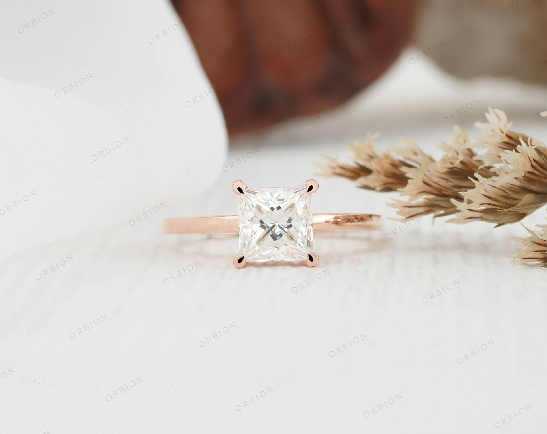 Princess Cut Moissanite Verlobungsring Für Frauen, 14K | 18K Solid Gold Ring Einfacher Ehering Jubiläumsgeschenk, Einzigartiger Ring, Versprechen von OrbionJewels