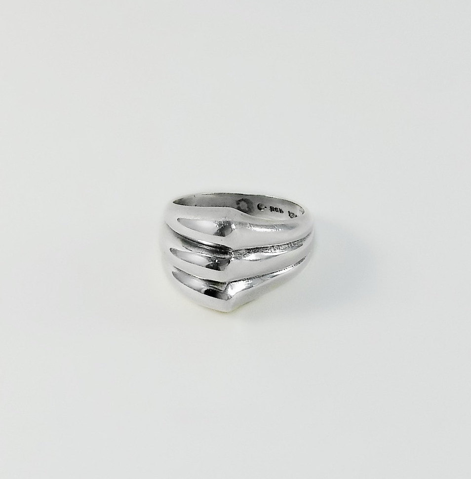 Gerippte Welle Sterling Silber Ring - Chunky Größe 6 Gerippte Welle Sterling Silber Ring - Chunky Größe 6 von OrderOfDisorder