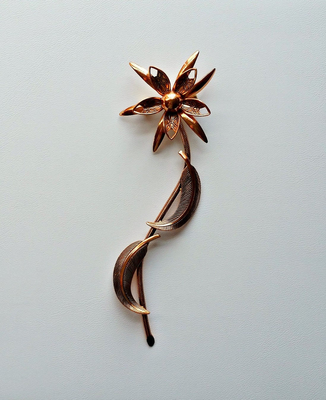 Vintage Kupfer Blumen Brosche Mid-Century Anstecknadel Vintage Kupfer Blumen Brosche Mid-Century Anstecknadel von OrderOfDisorder