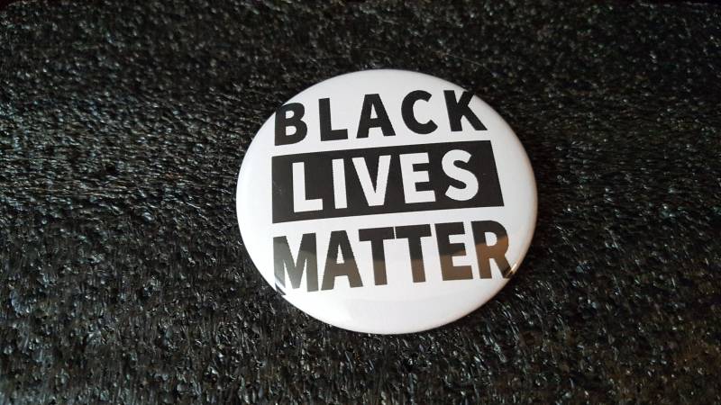 Black Lives Matter - Button 6cm von OregonButtonStore