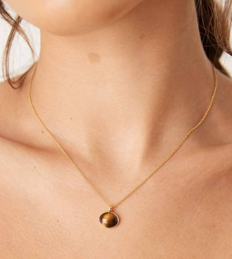 Orelia - 18 Karat vergoldete Halskette mit Tigerauge-Halbedelstein-Anhänger-Goldfarben von Orelia