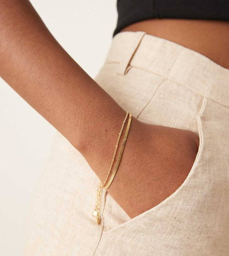 Orelia - Satellite - 2er-Pack Kettenarmbänder mit 18-Karat-Vergoldung, Satellitendesign und flacher Gliederkette-Goldfarben von Orelia