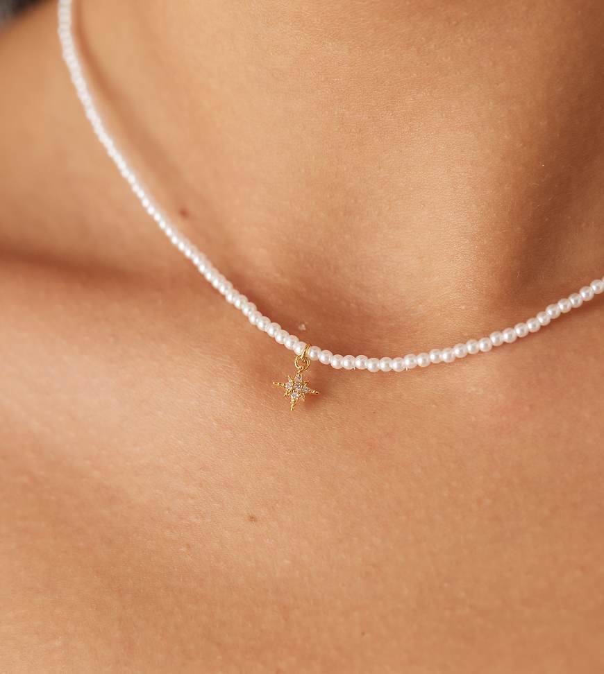 Orelia - Vergoldete Halskette mit Mikroperlen und Pavé-Starburst-Anhänger-Goldfarben von Orelia