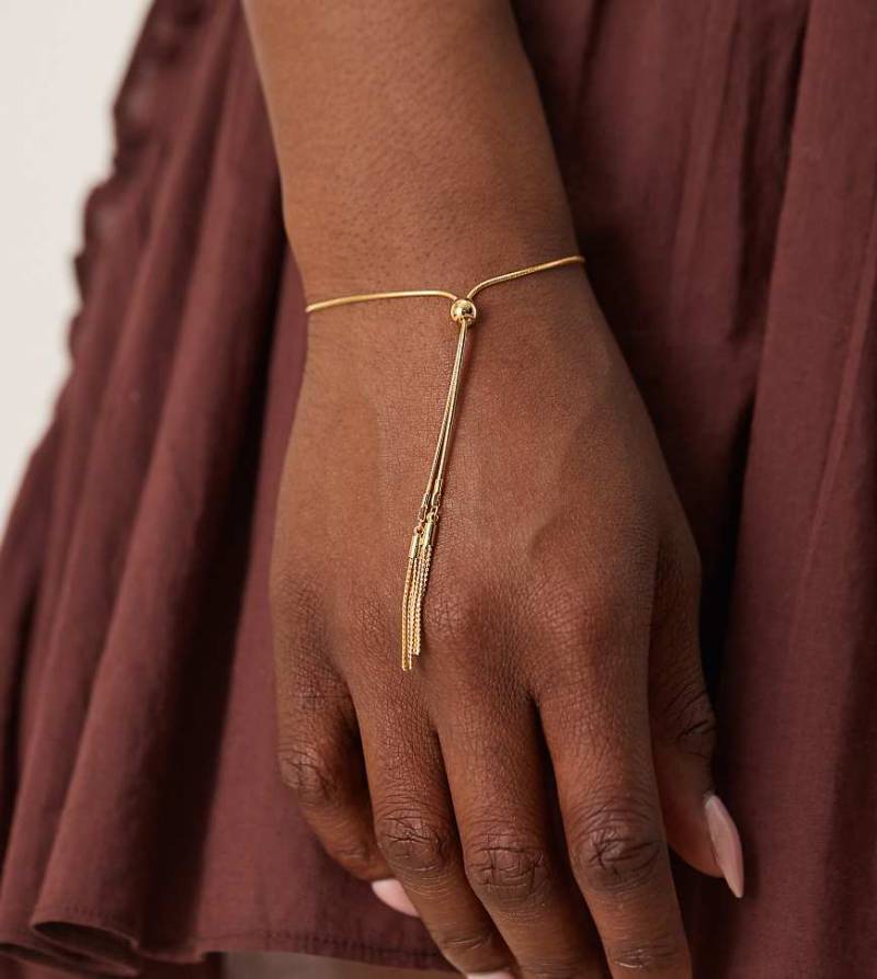 Orelia - Vergoldetes Armband in Blassgold mit verschiebbarem Quastenanhänger-Goldfarben von Orelia