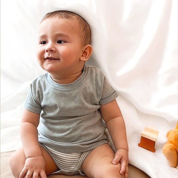 Baby S/S T-shirt Body 'OrganicEra' aus Bio-Baumwolle Baby S/S T-shirt Body 'OrganicEra' aus Bio-Baumwolle von OrganicEra