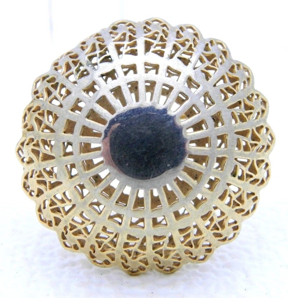 Vintage 1930-40Er Jahre Krone Trifari Gold Ton Seltene Kuppel Filigran Pin Brosche Vintage 1930-40Er Jahre Krone Trifari Gold Ton Seltene Kuppel Filigran Pin Brosche von OrganizedChaosLLCMa
