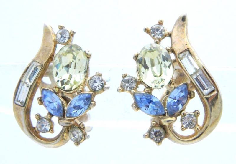 Vintage 1950Er Jahre Krone Trifari Gold Ton Blau Grün Strass Ohrclips Patent Angemeldet von OrganizedChaosLLCMa