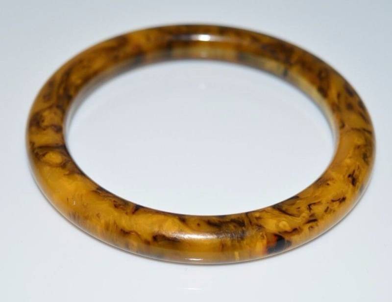 Vintage Butterscotch Gelb Braun Marmoriert End Of Day Bakelit Geprüft Armreif Armband von OrganizedChaosLLCMa