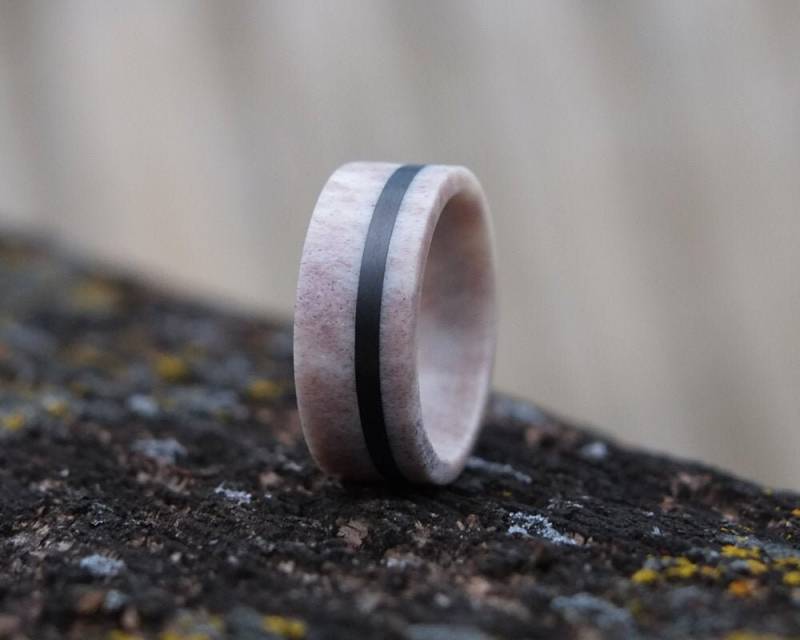 Geweihring - Hornring Mit Kohlefasereinlage Rustikales Ehering von OriginHG