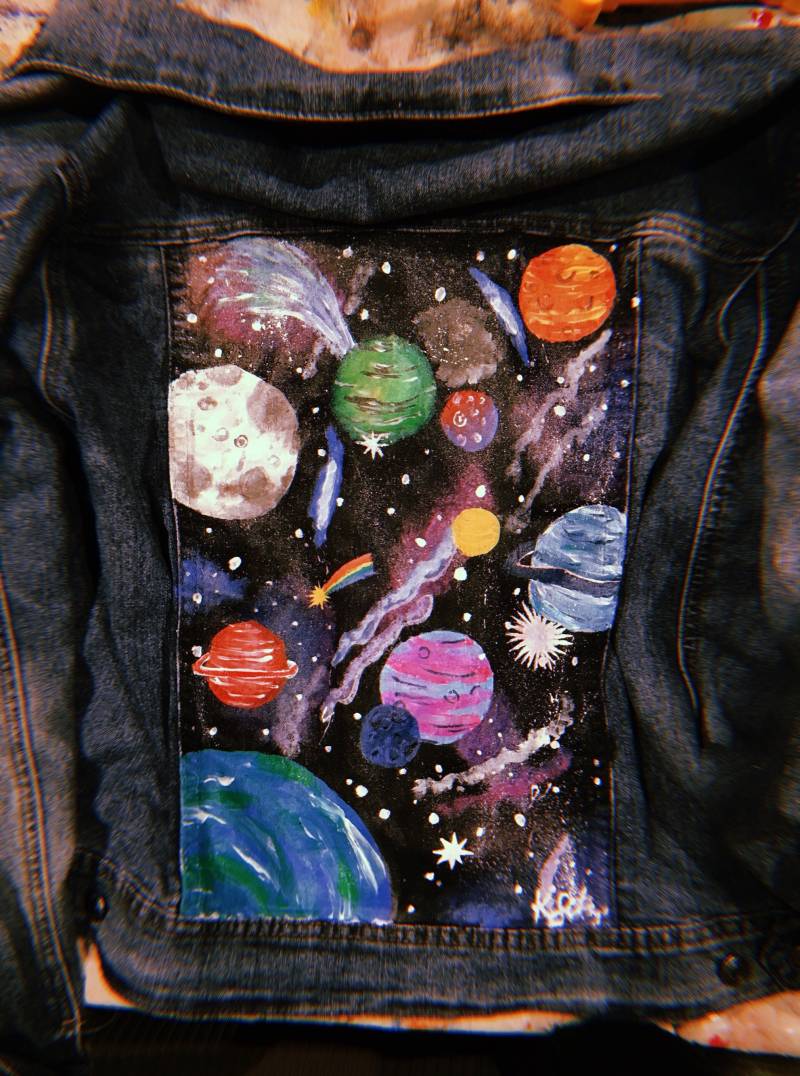 Glow in The Dark Handbemalte Space Jeansjacke von OriginalKate