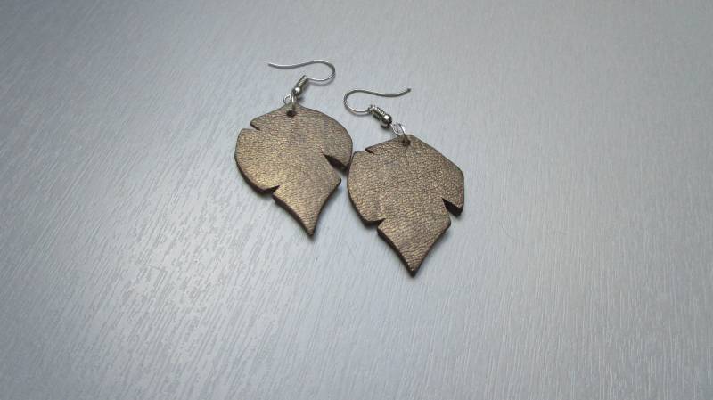 Ohrringe Blätter Bronze Leder Ohrringe Blätter Bronze Leder von Originalworkcreation