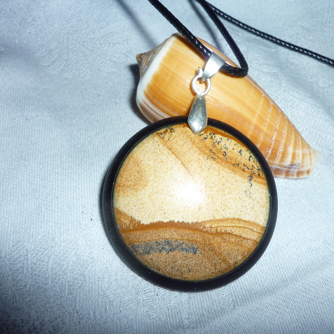 Edelstein Halskette Jaspis Landschaft Und Onyx Halb Kostbare Warme Töne Edelstein Halskette Jaspis Landschaft Und Onyx Halb Kostbare Warme Töne von Originelstore