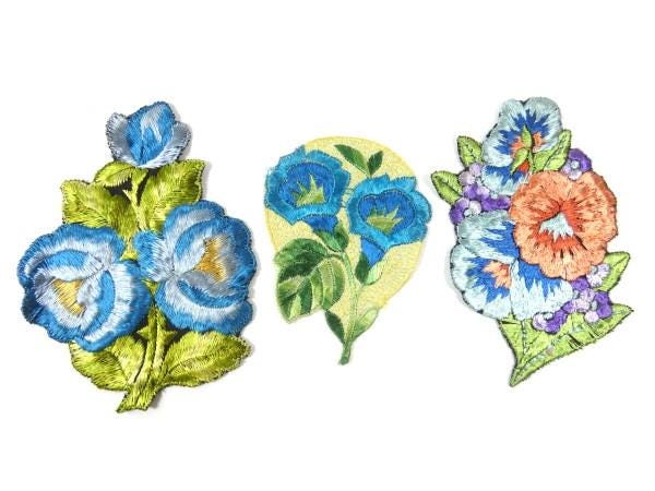 1 Antike Seiden Blaue Blumen Patch Stickerei Applikation Patches Blume 1935 1 Antike Seiden Blaue Blumen Patch Stickerei Applikation Patches Blume 1935 von OrinsTreasureChest