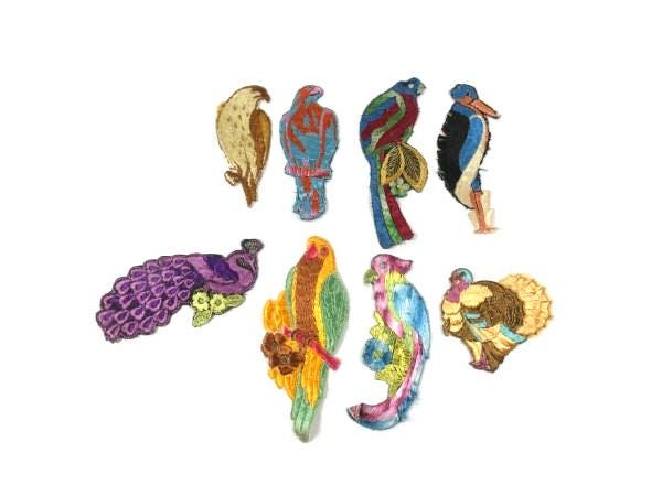 1 Antiker Vogel Applikation Vintage Seide Pfau Truthahn Falke Papagei Patch Stickerei Patches 1935 1 Antiker Vogel Applikation Vintage Seide Pfau Truthahn Falke Papagei Patch Stickerei Patches 1935 von OrinsTreasureChest