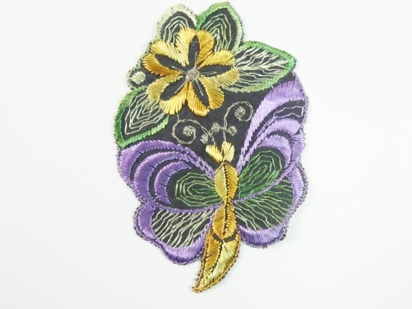 Antike Applikationen Vintage Seide Schmetterling Auf Blume Patch Stickerei Applikation Patches Antiken 1935 Nr. 4 Antike Applikationen Vintage Seide Schmetterling Auf Blume Patch Stickerei Applikation Patches Antiken 1935 Nr. 4 von OrinsTreasureChest