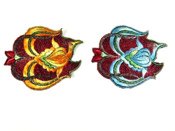 Antike Applikationen Vintage Seide Vogel Aufnäher Stickerei Applikation Patches Antik Antike Patch 1935 Nr. 6 Antike Applikationen Vintage Seide Vogel Aufnäher Stickerei Applikation Patches Antik Antike Patch 1935 Nr. 6 von OrinsTreasureChest