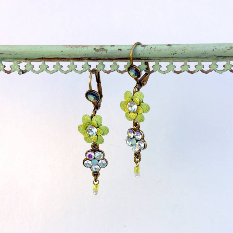 Crystal Set Baumeln Ohrringe Bridgerton Regency Stil Lever-Back The Burst Of Color Orly Zeelon Messy Kokette von OrlyZeelon