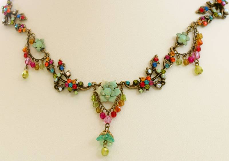 Edwinian Style Orly Zeelon Die Swag Festoon Halskette von OrlyZeelon