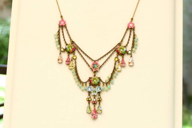 Festoon Bridgerton Stil Freibeuter Halskette Orly Zeelon Royal Webbed Hochzeitsschmuck - Abendschmuck -Messy Coquette von OrlyZeelon