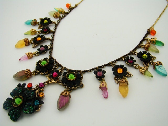 Orly Zeelon Quaste Floral Halskette -108302-2558 Messy Coquette von OrlyZeelon