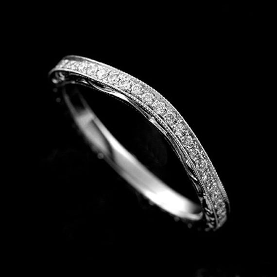 Handgravierter Ehering, Diamant Gebogener Ehering Im Vintage-stil Damenring 2 Mm Weißgold Platin Palladium von OroSpot