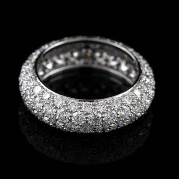 Vierreihiger Diamant Ehering, Dome Band, Eternity Damen Mehrreihiges Platin Band 6 Mm, Micro Pave von OroSpot