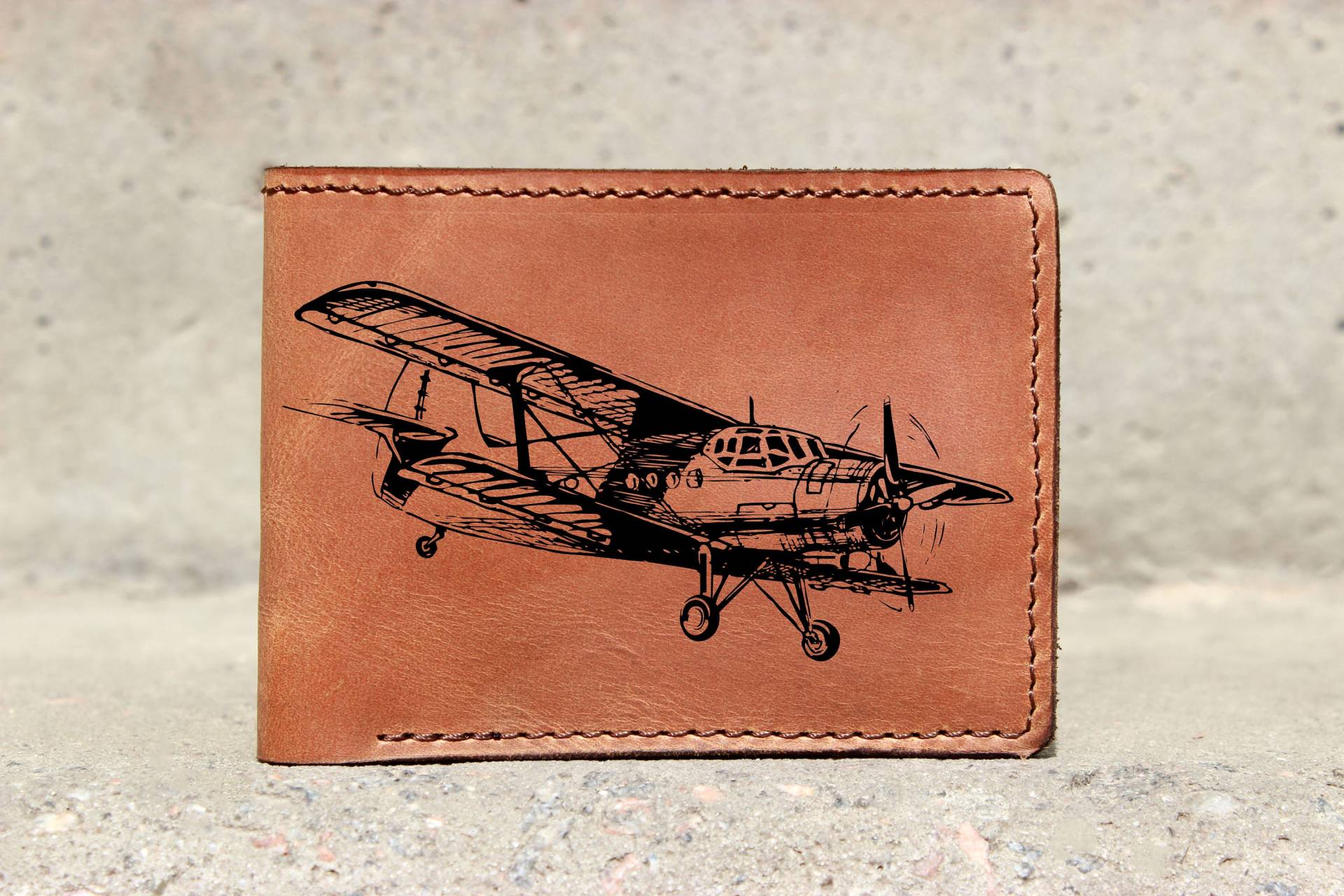 Leder Portemonnaie Mit Flugzeug, Flugzeug Geldbörse, Pilot Portemonnaie, Geschenk, Brieftasche Geschenk von OrtegaGoods