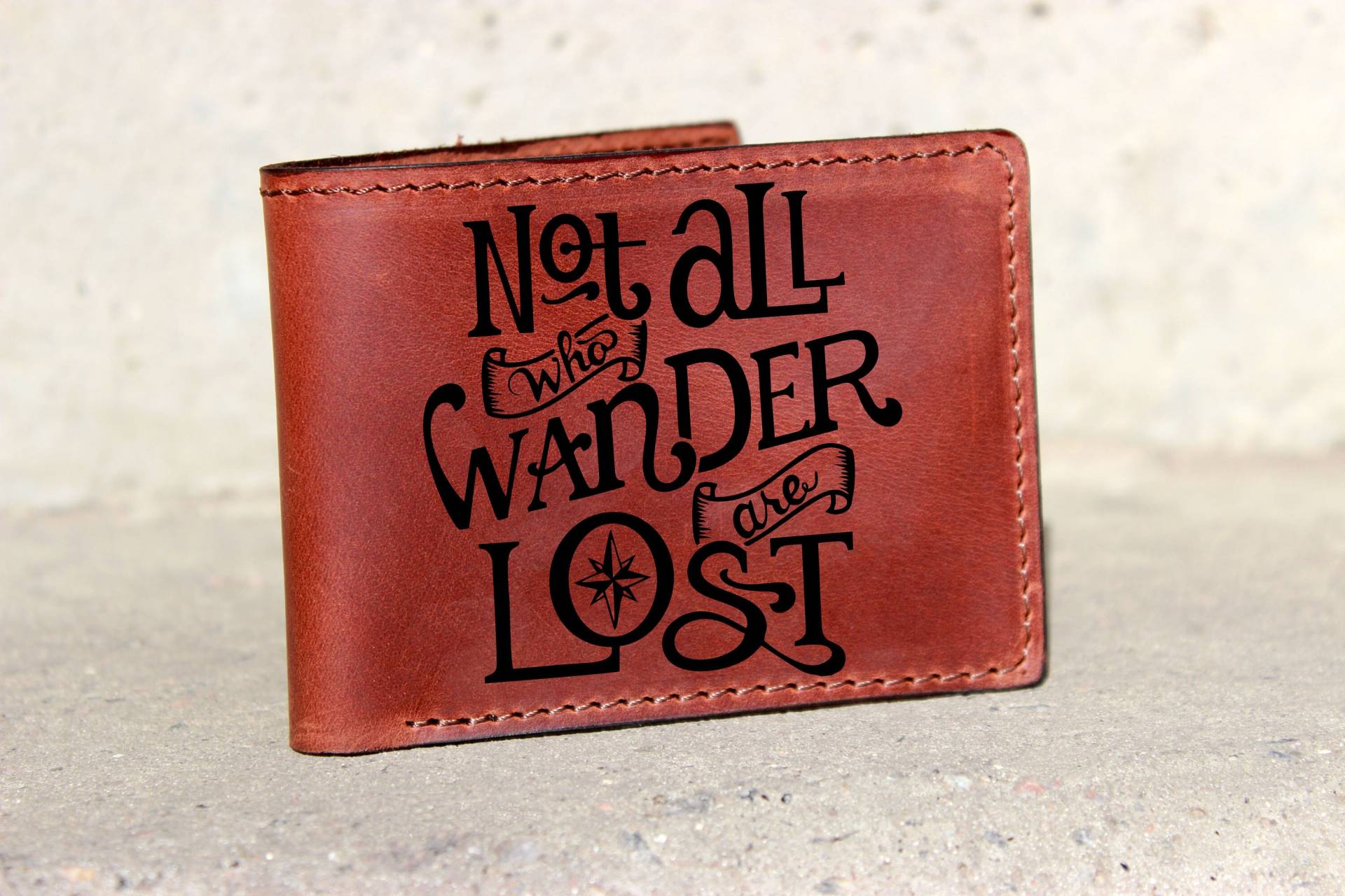 Not All Who Wander Are Lost Wallet, Herren Leder Portemonnaie, Portemonnaie Herren, Zweifache Geldbörse, Einzigartiges von OrtegaGoods