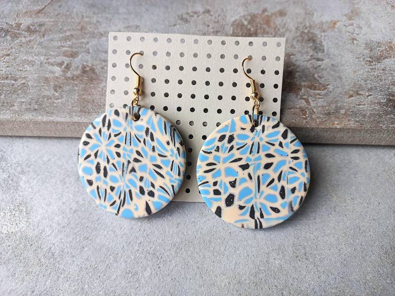 Boho Ohrringe Hängend Blau Terrazzo Aus Polymer Clay, Vergoldet von Orvanda