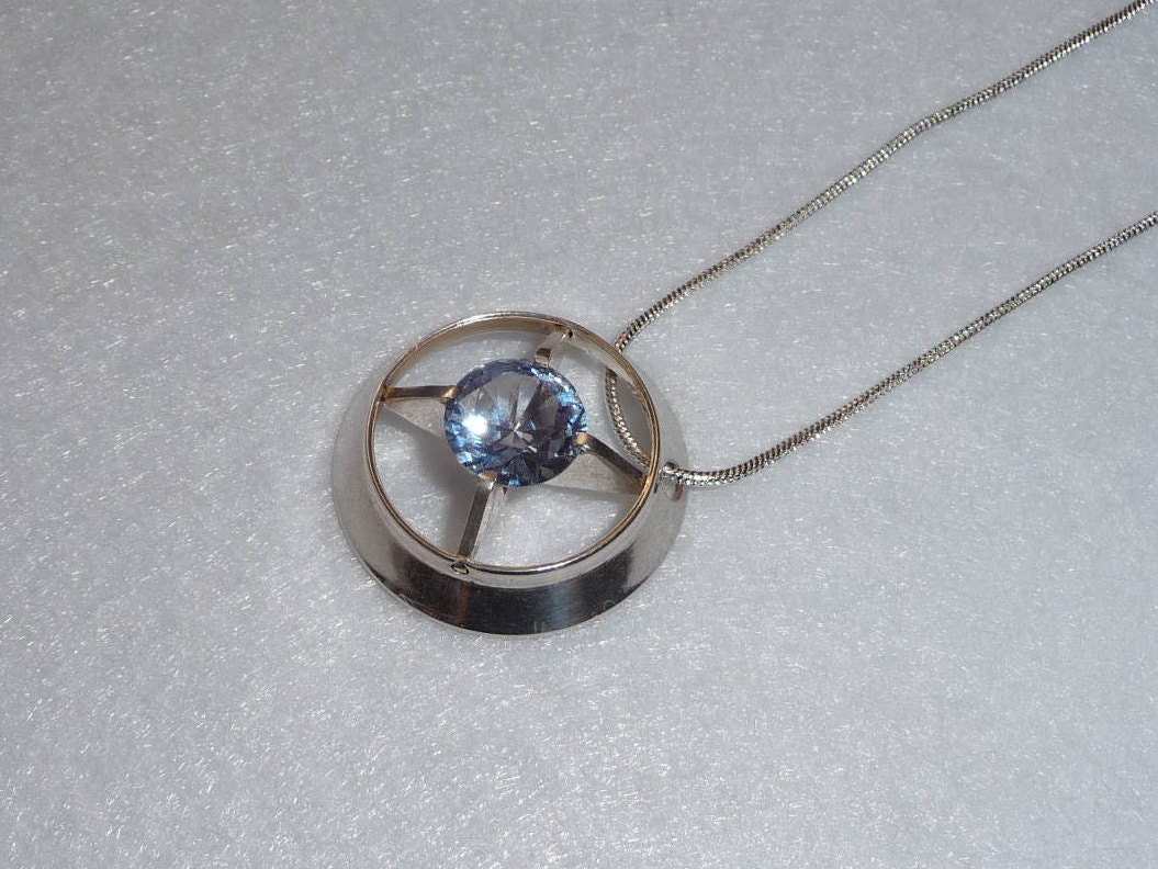 Anhänger. Silber Und Kristall. Finnland. Jahrgang von OsmanieJewelry