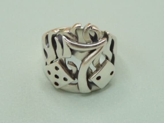 Schwerer Silberring. Jahrgang von OsmanieJewelry