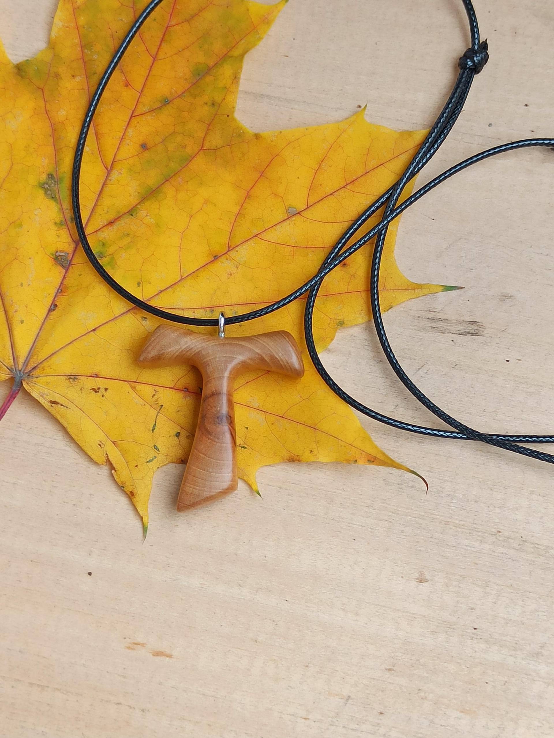 Tau-Kreuz-Anhänger, Hölzerne Tau-Kreuz-Halskette, Holzkreuz, 00342 von OstWOOD