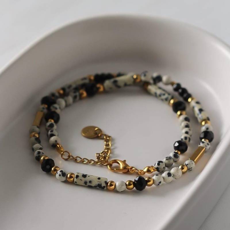 Halskette Mit Dalmatiner Jaspis, Graue Edelstein Halskette, Edelsteinschmuck in Erdtönen, Vergoldeter Edelstahl Schmuck, Boho Style von Osthera