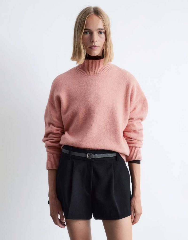 & Other Stories - Hochgeschlossener Relaxed-Fit-Strickpullover in Rosa von Other Stories