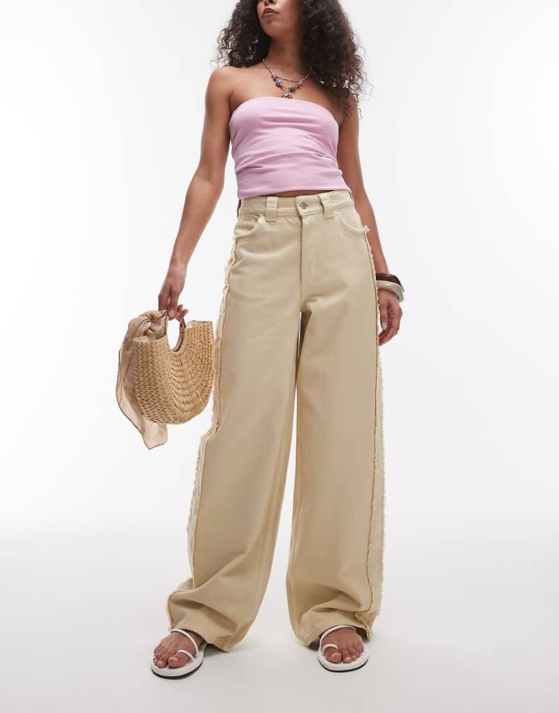 & Other Stories - Jeans in Buttergelb mit hohem Bund, weitem Schnitt und Fransendetails-Neutral von Other Stories