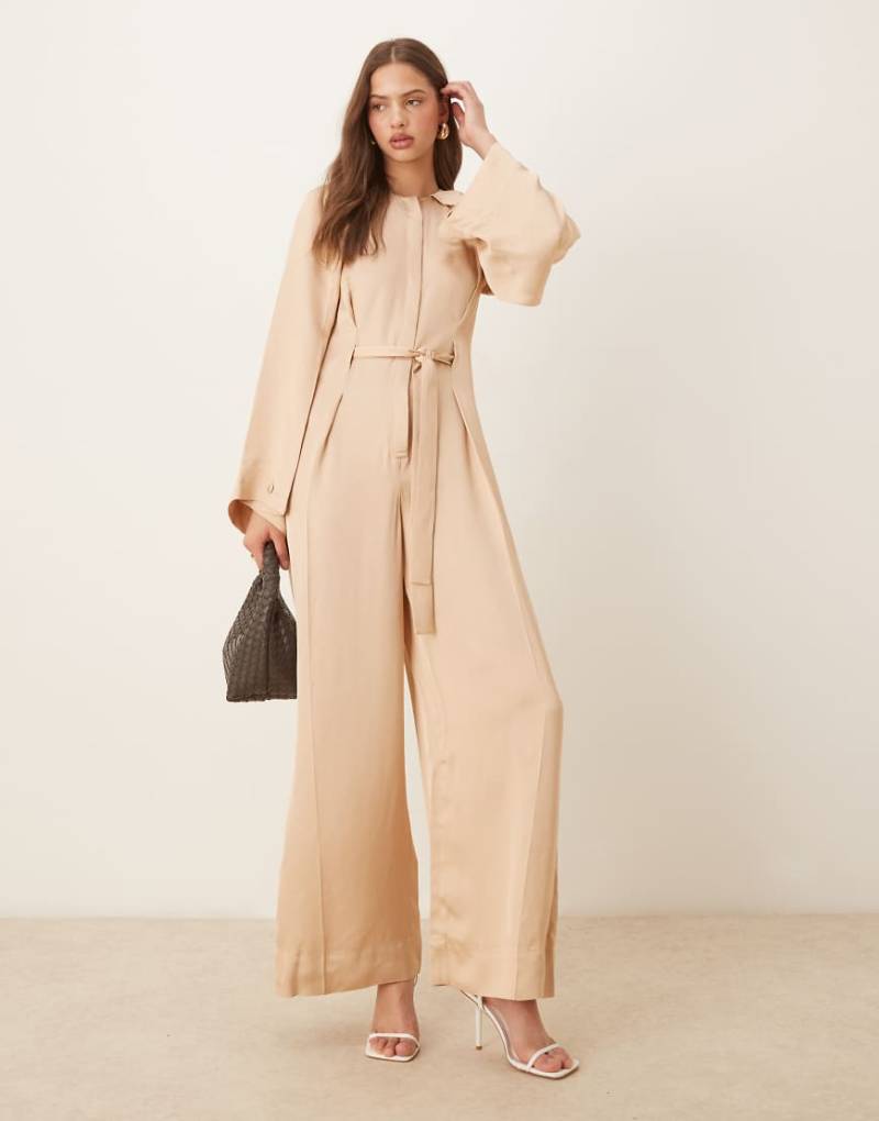 & Other Stories - Jumpsuit in Beige mit halbem Gürteldetail und geschlitzten Ärmeln-Neutral von Other Stories