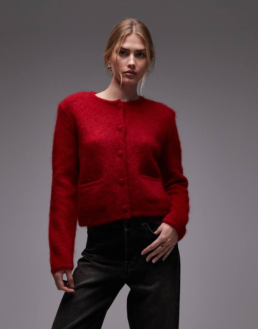& Other Stories - Kurze, taillierte Strickjacke aus Mohair-Wollmix in Rot mit Rundhalsausschnitt und Knopfleiste von Other Stories
