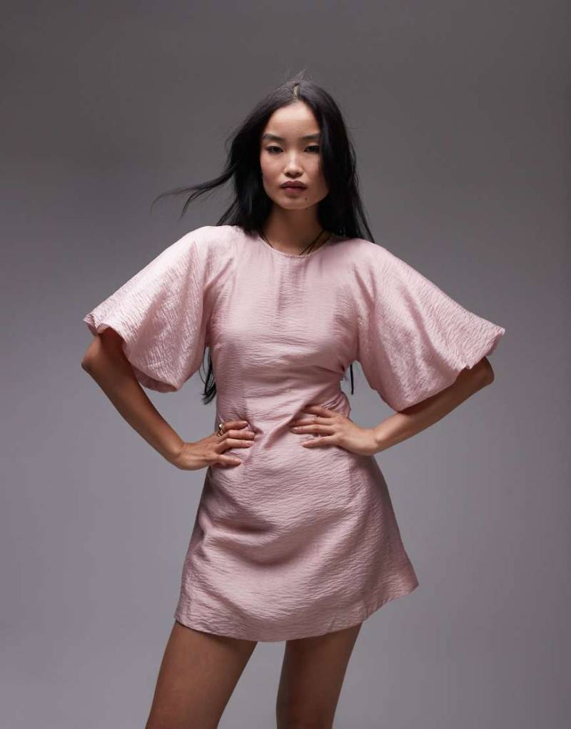 & Other Stories - Minikleid in Rosa mit Rundhalsausschnitt und Puffärmeln & Other Stories - Minikleid in Rosa mit Rundhalsausschnitt und Puffärmeln von Other Stories