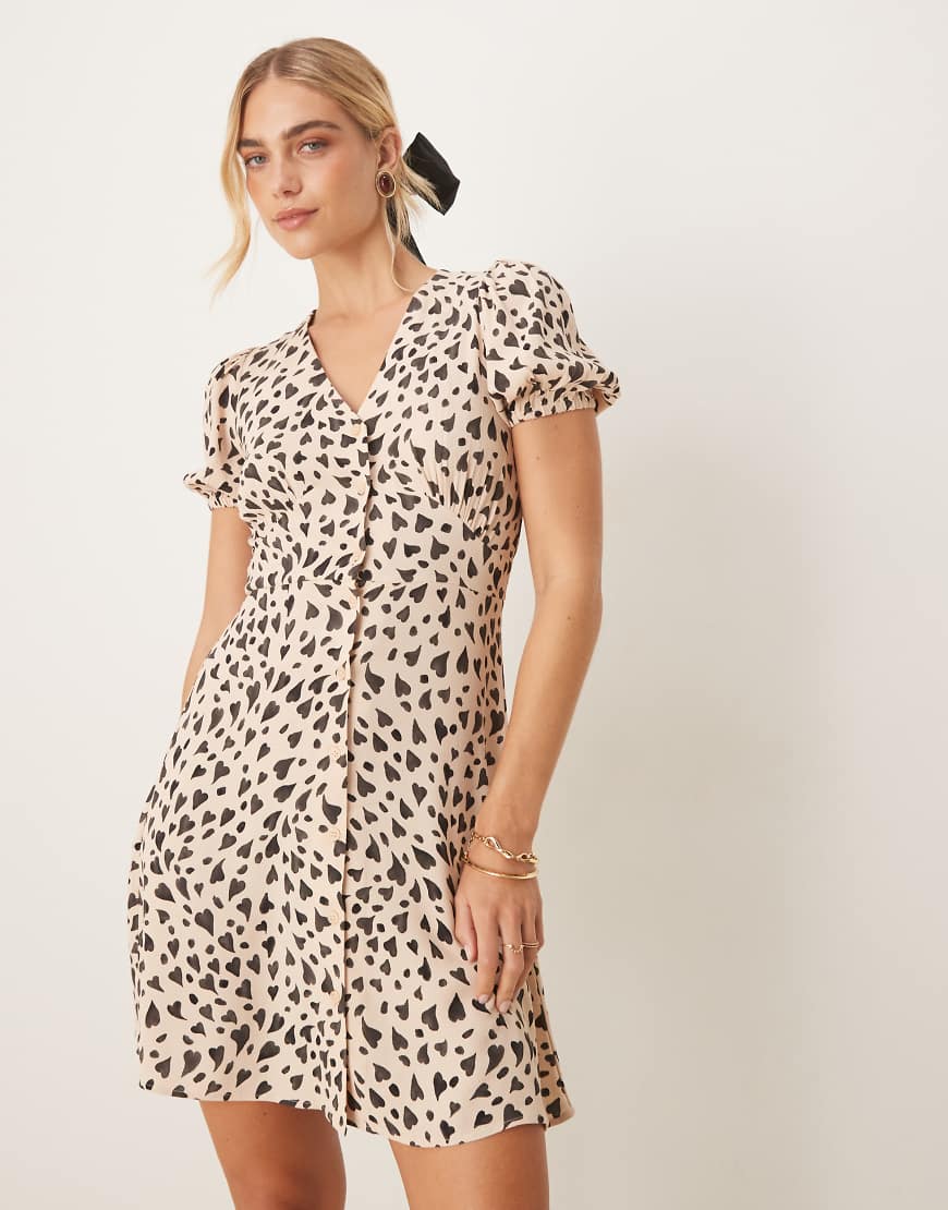 & Other Stories - Minikleid mit Herzprint in Schwarz und Beige und Knopfleiste-Braun von Other Stories