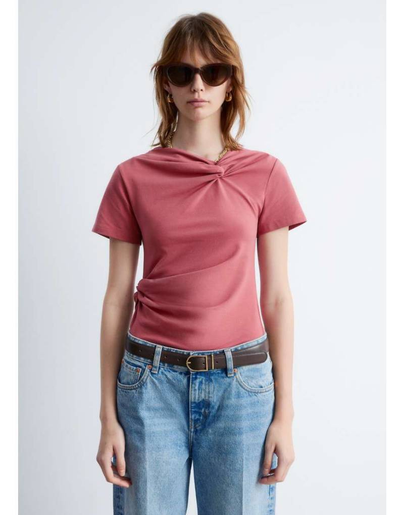 & Other Stories - Oberteil in Rosa mit Knotendetail mit Wickeloptik & Other Stories - Oberteil in Rosa mit Knotendetail mit Wickeloptik von Other Stories