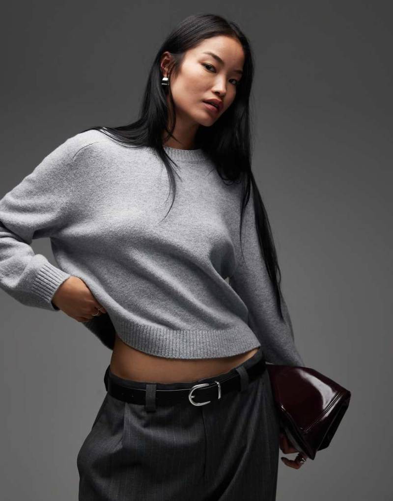 & Other Stories - Pullover in hellgrau meliert mit Rundhalsausschnitt und Volumenärmeln von Other Stories