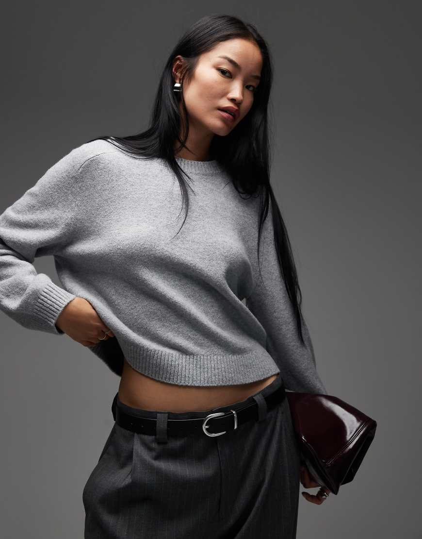 & Other Stories - Pullover in hellgrau meliert mit Rundhalsausschnitt und Volumenärmeln von Other Stories