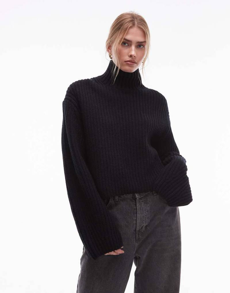& Other Stories - Rollkragenpullover aus hochwertigem Wollmix in Schwarz von Other Stories