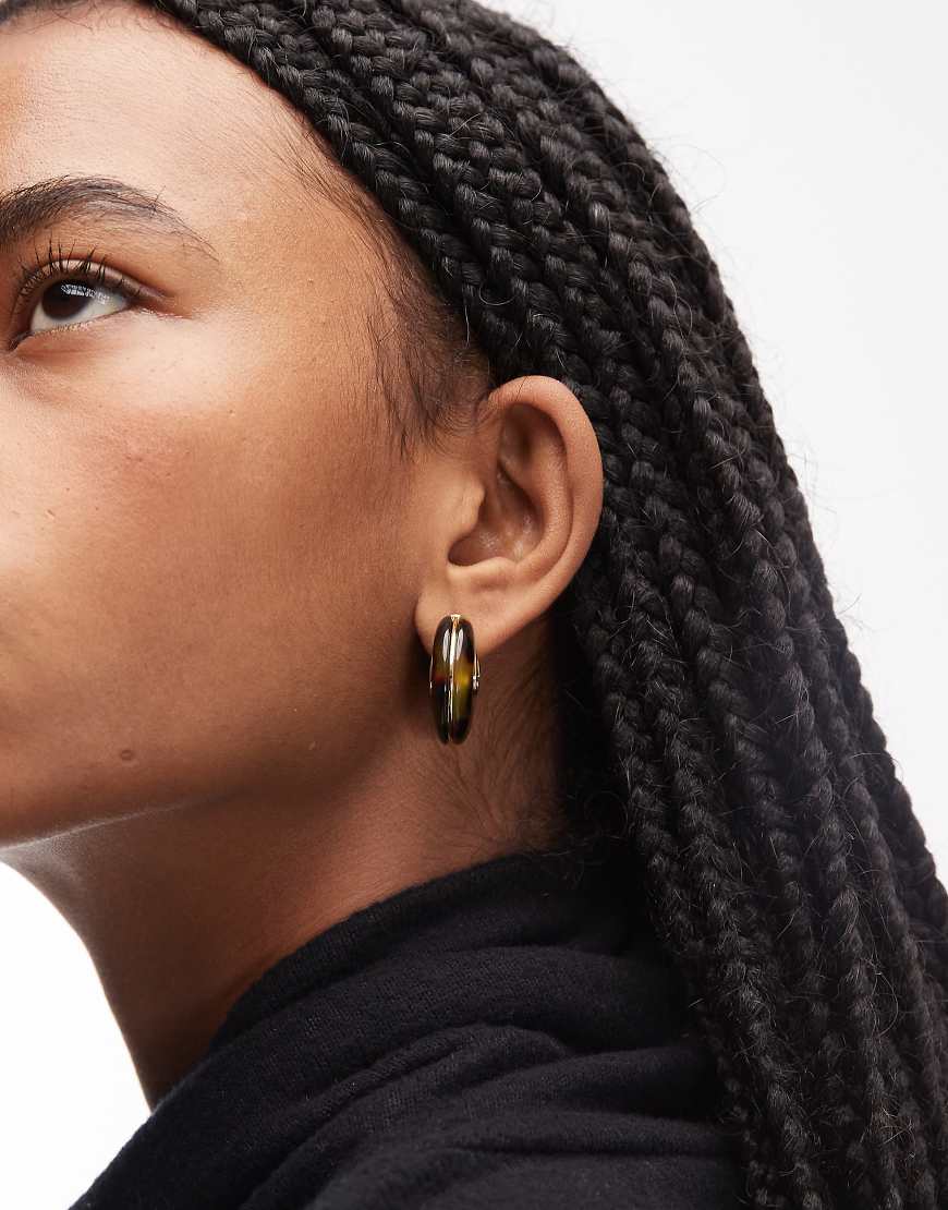 & Other Stories - Runde Creolen in Gold- und Schildpatt-Optik-Goldfarben von Other Stories