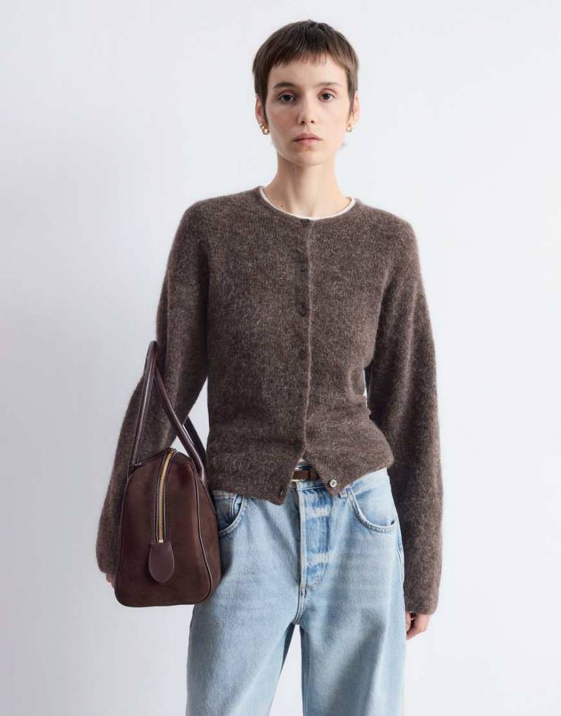 & Other Stories - Strickjacke aus Alpaka und Wolle in Mokkabraun mit Knopfleiste vorne-Brown & Other Stories - Strickjacke aus Alpaka und Wolle in Mokkabraun mit Knopfleiste vorne-Brown von Other Stories