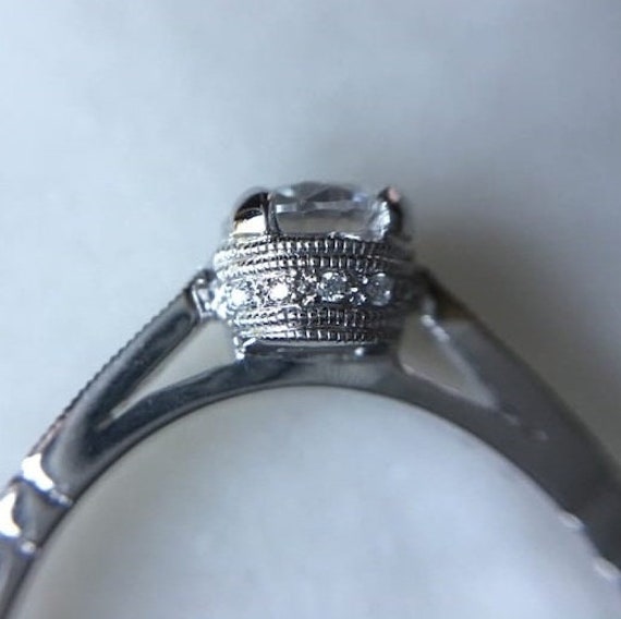 Beverley K Halbmontiert Oder Montierung, 750Er Weißgold, Diamanten Von Ausgezeichneter Qualität Auf Schultern Und Galerie, Nimmt Eine 5mm-Mitte Beverley K Halbmontiert Oder Montierung, 750Er Weißgold, Diamanten Von Ausgezeichneter Qualität Auf Schultern Und Galerie, Nimmt Eine 5mm-Mitte von OtherwiseEngaged