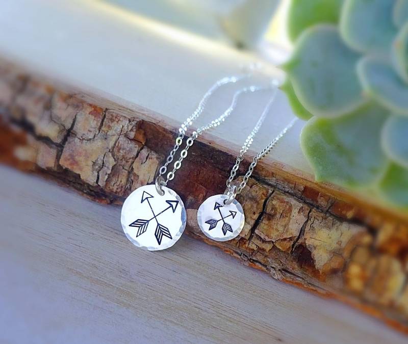 sterling Silber Mutter Tochter Halskette Set, Pfeil Charm Schmuck von OtisBJewelryGifts