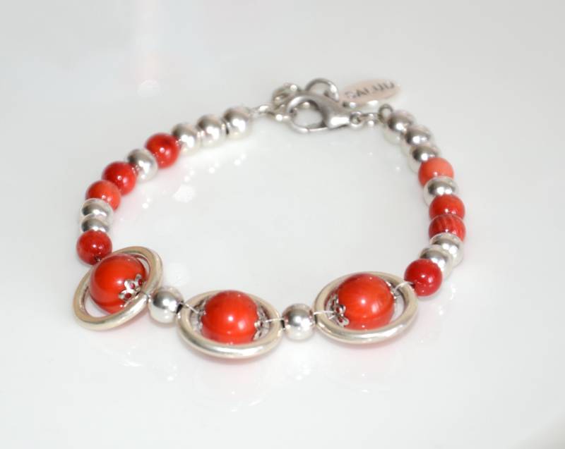 Dicker Silberfarbener Zamak Perlen Armband-Gefärbte Koralle Armband-Silber Kreis Verstellbar Armband-Original Design Koralle Rot Armband von OtroAccesorio